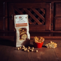 CANTUCCINI CON FARINA DI FARRO E NOCCIOLE